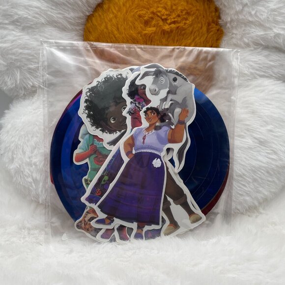 Disney Encanto Birthday Decorations Set NEW (SKU: 271MI) - Picture 3 of 5